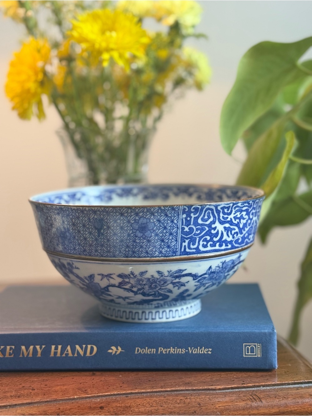 Blue and White Ceramic Decorative Bowl - Classic Floral Design